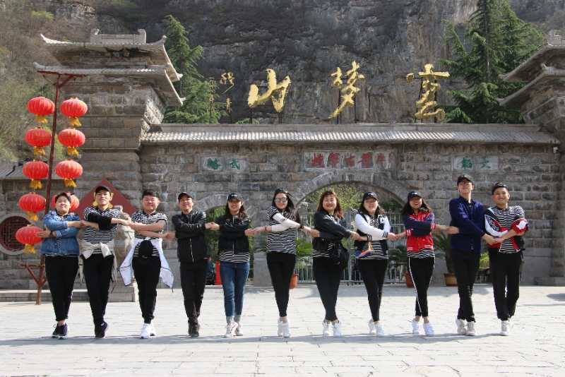 ��־�����\�lչ �_̤�����`����|ͯ����ܵ�һ��������Ӗ���A�M�e��