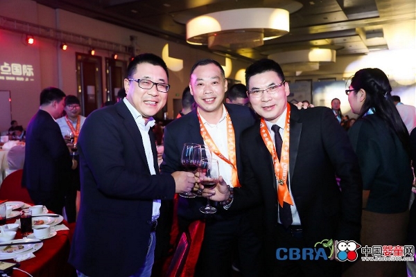 ��ͬ�e�����Ї�ĸ��a(ch��n)�I(y��)�¾� �Ї�ĸ��a(ch��n)�I(y��)�����̴�����ʢ���_��