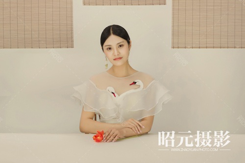 公交車讓座反被罵 胖妹子與孕婦如何辨別?